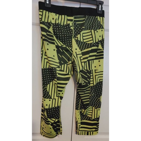 Nike Pro Core Capris Leggings Neon Green Black Dri-Fit Women's size L - Picture 4 of 4